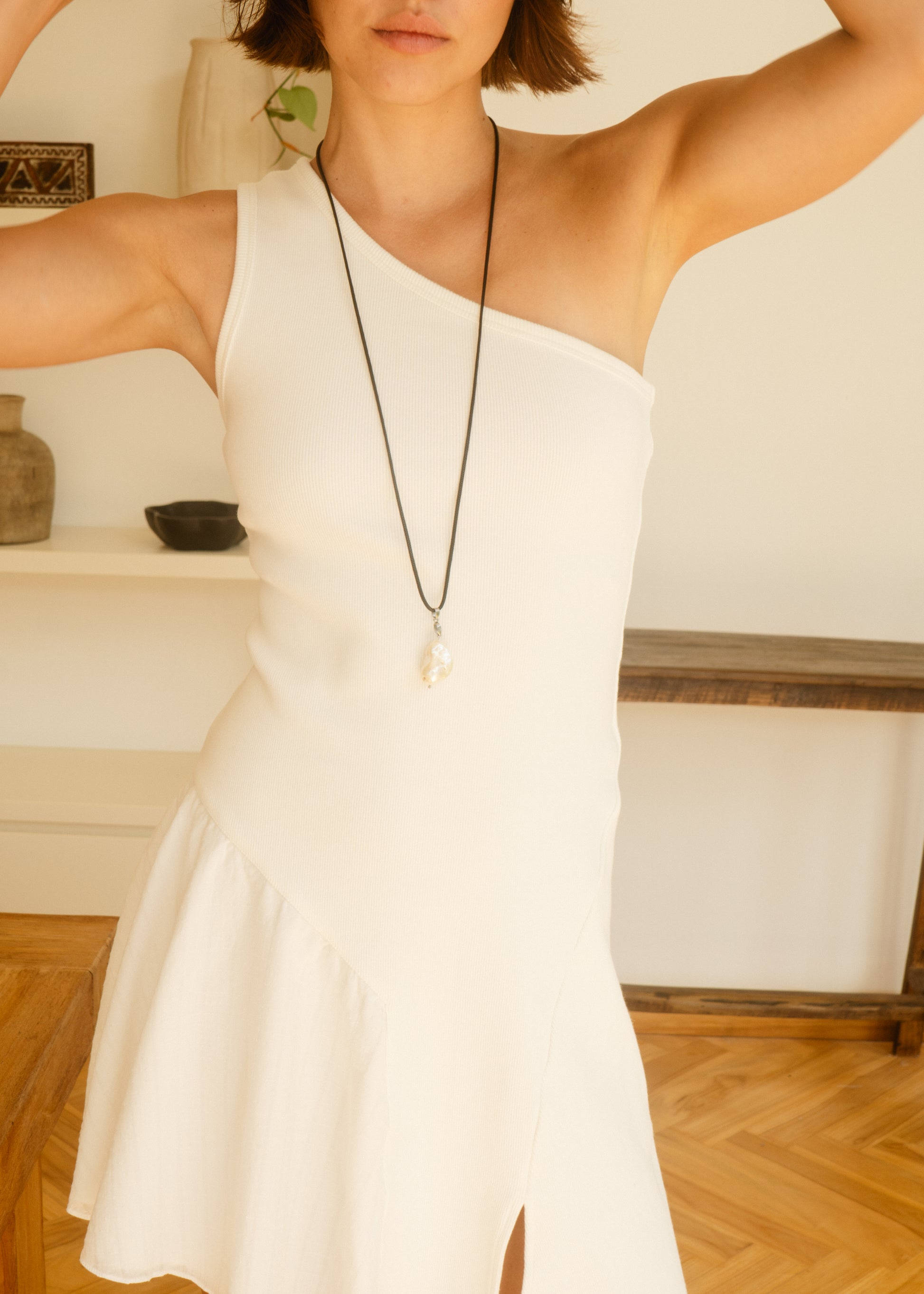 viscose dress — detail