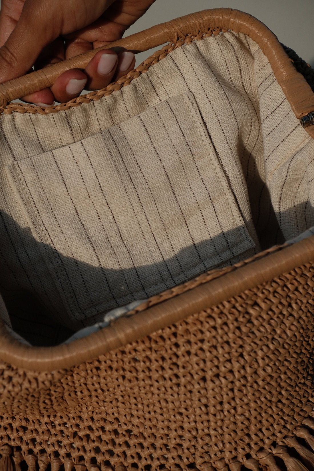 Raffia Bag - Artists Not a must