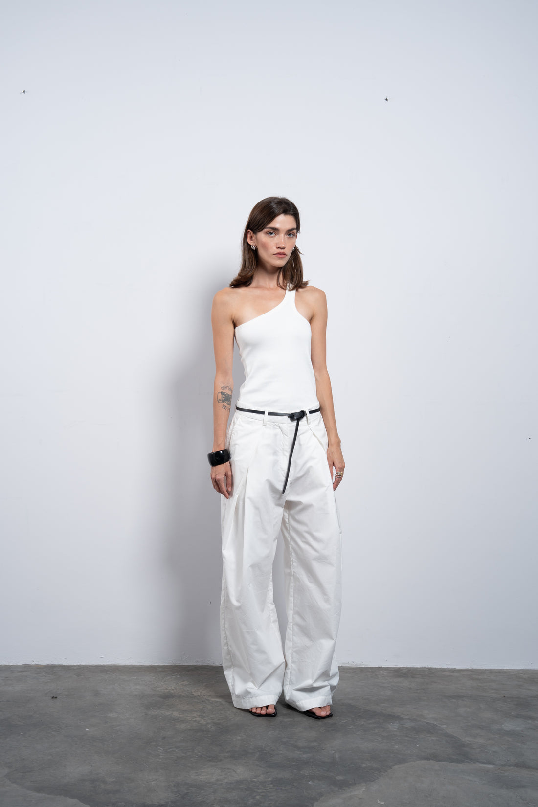Pleated wide leg trousers